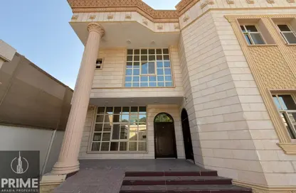 Villa - Studio - 7+ Bathrooms for rent in Al Bateen Villas - Al Bateen - Abu Dhabi