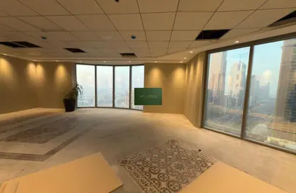 مكتب - استوديو للايجار في برج الصقر للأعمال - شارع الشيخ زايد - دبي