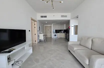 Apartment - 3 Bedrooms - 3 Bathrooms for rent in Binghatti Avenue - Al Jaddaf - Dubai