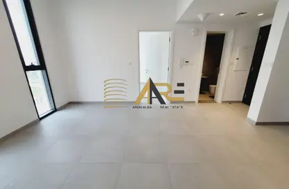 Apartment - 1 Bedroom - 2 Bathrooms for rent in The Solo - Aljada - Sharjah
