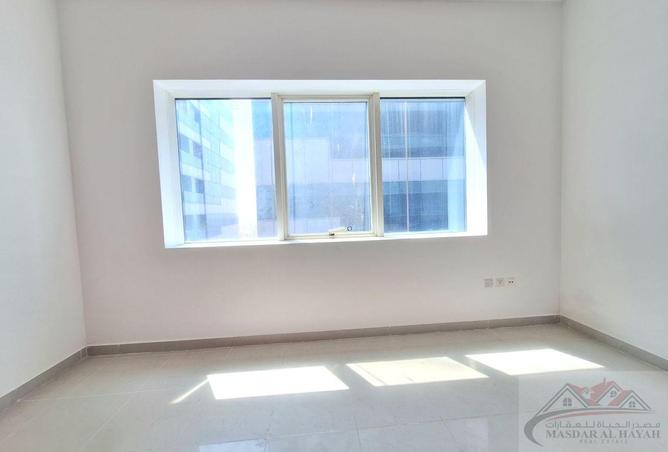 15586301 - Property Image 2