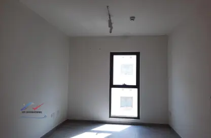 Empty Room image for: Apartment - 1 Bedroom - 2 Bathrooms for rent in Al Barsha 1 - Al Barsha - Dubai, Image 1
