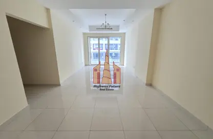 شقة - 2 غرف نوم - 3 حمامات للايجار في برج صحارى 4 - مجمع صحارى - النهدة - الشارقة شقة - 2 غرف نوم - 3 حمامات للايجار في برج صحارى 4 - مجمع صحارى - النهدة - الشارقة