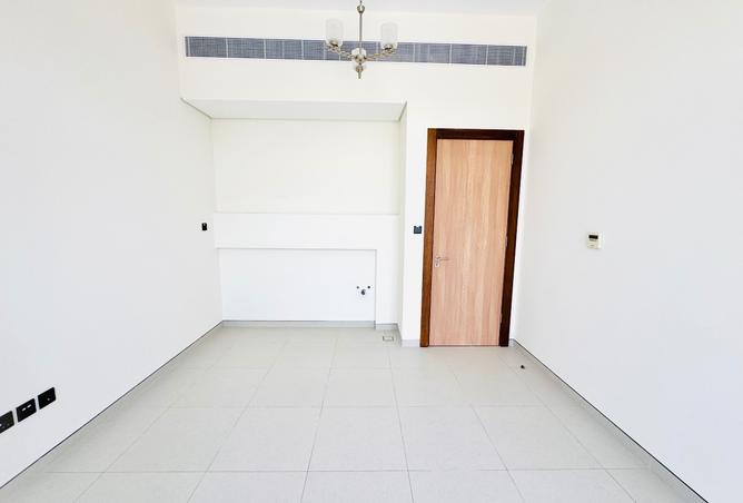 15689249 - صورة العقار 2