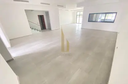 Villa - 4 Bedrooms - 4 Bathrooms for rent in Jumeirah 1 Villas - Jumeirah 1 - Jumeirah - Dubai