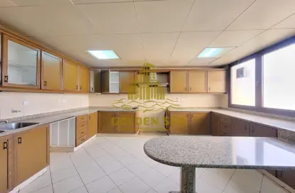 Villa - 4 Bedrooms - 5 Bathrooms for rent in Villa Compound - Khalifa City - Abu Dhabi