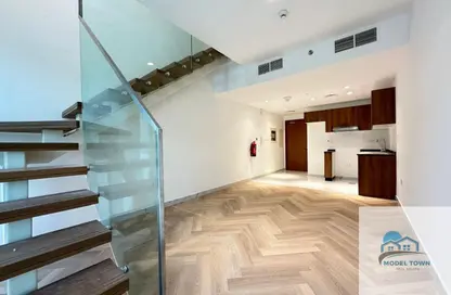 Apartment - 2 Bedrooms - 2 Bathrooms for rent in Oasis 1 - Oasis Residences - Masdar City - Abu Dhabi