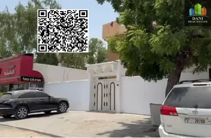 Villa - Studio - 4 Bathrooms for sale in Sheikh Maktoum Bin Rashid Street - Ajman