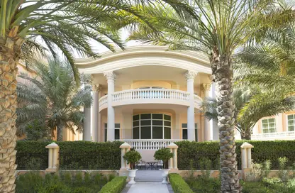 Villa - 4 Bedrooms - 5 Bathrooms for sale in Raffles The Palm - The Crescent - Palm Jumeirah - Dubai