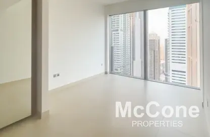 Apartment - 3 Bedrooms - 5 Bathrooms for rent in La Riviera - Dubai Marina - Dubai