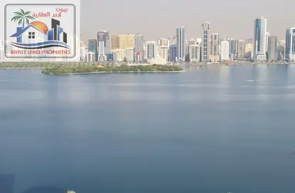 شقة - 2 غرف نوم - 3 حمامات للايجار في المجاز 3 - المجاز - الشارقة