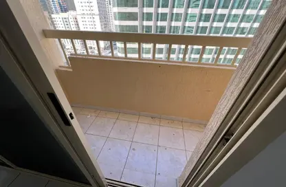 Apartment - 2 Bedrooms - 2 Bathrooms for rent in Al Majaz 3 - Al Majaz - Sharjah