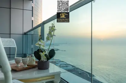 شقة - 3 غرف نوم - 5 حمامات للبيع في مساكن كورنيش عجمان - طريق كورنيش عجمان - عجمان