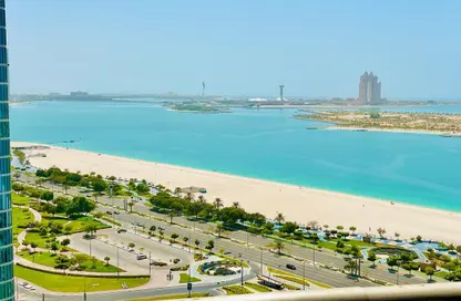 Apartment - 4 Bedrooms - 6 Bathrooms for rent in Khalifa Street - Abu Dhabi