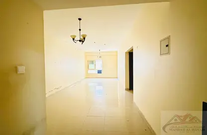 شقة - غرفة نوم - 2 حمامات للايجار في بناية مويليح 29 - مويلح - الشارقة شقة - غرفة نوم - 2 حمامات للايجار في بناية مويليح 29 - مويلح - الشارقة