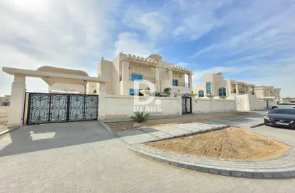 Villa - 5 Bedrooms - 7 Bathrooms for rent in Khalifa City - Abu Dhabi