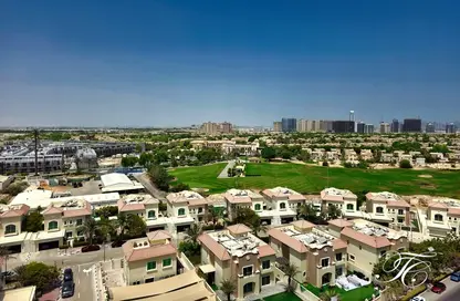 شقة - 2 غرف نوم - 2 حمامات للايجار في جيوفاني بوتيك سويتس - مدينة دبي الرياضية - دبي