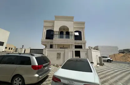 Villa - 4 Bedrooms - 6 Bathrooms for rent in Al Helio 2 - Al Helio - Ajman