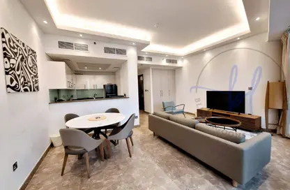 Apartment - 1 Bedroom - 2 Bathrooms for rent in Orra Harbour Residences and Hotel Apartments - Dubai Marina - Dubai