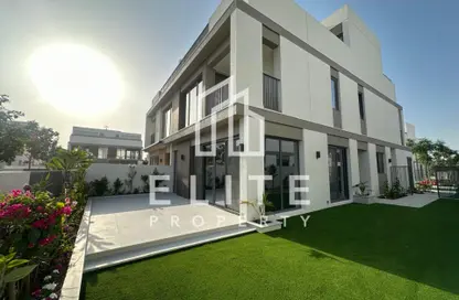 Villa - 4 Bedrooms - 5 Bathrooms for rent in Aura - Tilal Al Ghaf - Dubai