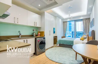 Apartment - Studio - 1 Bathroom for rent in Orra Harbour Residences and Hotel Apartments - Dubai Marina - Dubai