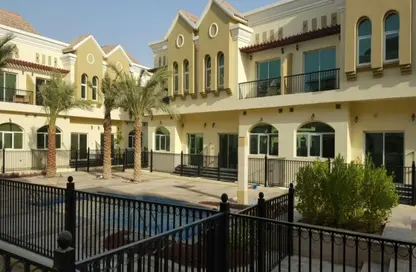 Apartment - 3 Bedrooms - 4 Bathrooms for sale in Sahara Meadows 1 - Sahara Meadows - Dubai Industrial City - Dubai