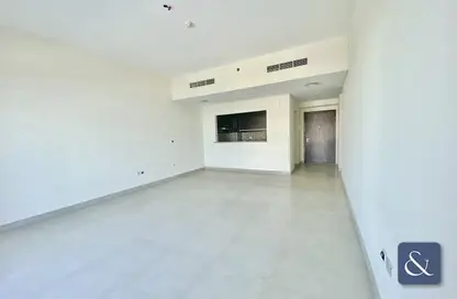Empty Room image for: Apartment - 1 Bedroom - 1 Bathroom for rent in Eden Apartments - Motor City - Dubai, Image 1