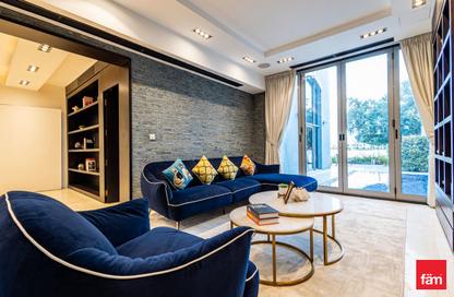 Villa - 3 Bedrooms - 6 Bathrooms for rent in Garden Homes Frond D - Garden Homes - Palm Jumeirah - Dubai