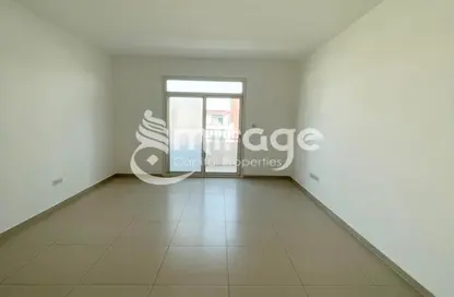 Empty Room image for: Apartment - 1 Bathroom for sale in Al Khaleej Village - Al Ghadeer - Abu Dhabi, Image 1