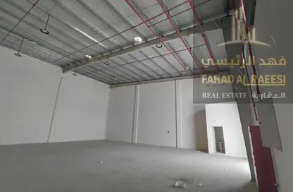 مستودع - استوديو - 1 حمام للايجار في أم الثعوب - أم القيوين