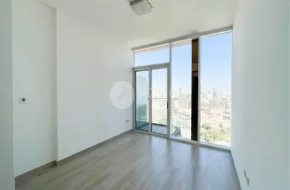 Empty Room image for: Apartment - 1 Bathroom for rent in Bloom Towers C - Bloom Towers - Jumeirah Village Circle - Dubai, Image 1 Empty Room image for: Apartment - 1 Bathroom for rent in Bloom Towers C - Bloom Towers - Jumeirah Village Circle - Dubai, Image 1