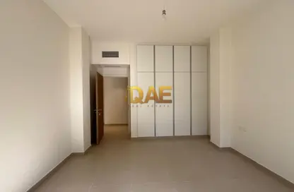شقة - غرفة نوم - 1 حمام للايجار في مباني الحدائق - الحدائق - دبي