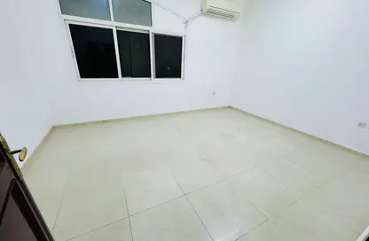 Apartment - 1 Bedroom - 1 Bathroom for rent in Al Muroor Tower - Muroor Area - Abu Dhabi