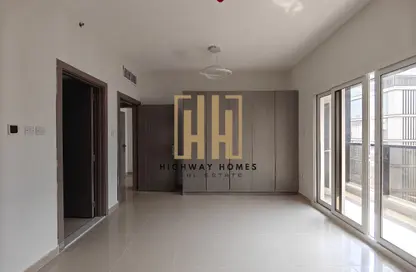 Apartment - 2 Bedrooms - 3 Bathrooms for rent in Muweileh Community - Muwaileh Commercial - Sharjah
