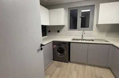 Apartment - 2 Bedrooms - 2 Bathrooms for sale in Khor Fakkan - Sharjah