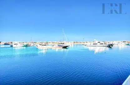 Apartment - 3 Bedrooms - 3 Bathrooms for rent in Ruby - Tiara Residences - Palm Jumeirah - Dubai