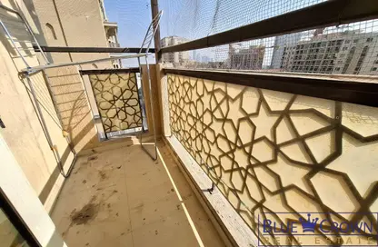 شقة - غرفة نوم - 2 حمامات للايجار في مبني علي - الجداف - دبي