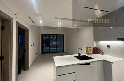 شقة - غرفة نوم - 2 حمامات للايجار في بن غاطي كانال - الخليج التجاري - دبي شقة - غرفة نوم - 2 حمامات للايجار في بن غاطي كانال - الخليج التجاري - دبي