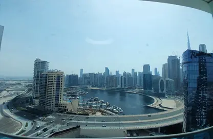شقة - 2 غرف نوم - 2 حمامات للايجار في ذا باي - الخليج التجاري - دبي