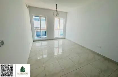 Apartment - 2 Bedrooms - 2 Bathrooms for rent in Corniche Tower - Ajman Corniche Road - Ajman