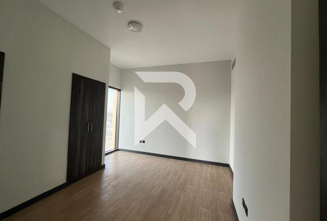 15633222 - Property Image 3