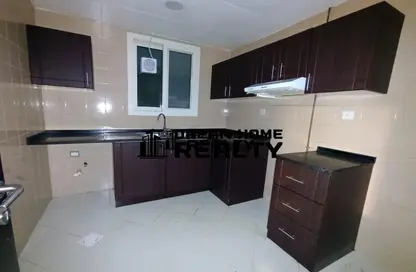 Apartment - 1 Bedroom - 2 Bathrooms for rent in Al Hafeet Tower - Al Taawun Street - Al Taawun - Sharjah