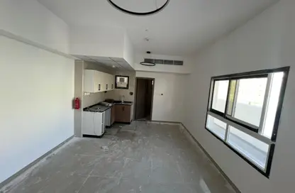 شقة - 1 حمام للايجار في الجرف الصناعية 3 - الجرف الصناعية - عجمان