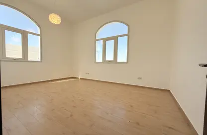 شقة - غرفة نوم - 1 حمام للايجار في مركز محمد بن زايد - مدينة محمد بن زايد - أبوظبي