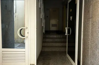 عمارة بالكامل للبيع في اليرموك - القاسمية - الشارقة