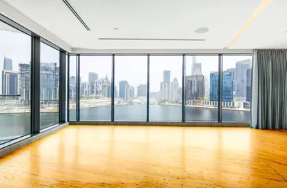 Penthouse - 2 Bedrooms - 4 Bathrooms for sale in Volante - Business Bay - Dubai Penthouse - 2 Bedrooms - 4 Bathrooms for sale in Volante - Business Bay - Dubai