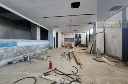 Retail - Studio for rent in Block B - Al Hudaiba Award Building - Al Mina - Dubai