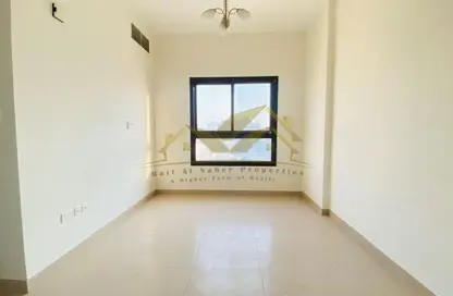 شقة - غرفة نوم - 2 حمامات للايجار في شارع الرولة - الرفاعة - بر دبي - دبي شقة - غرفة نوم - 2 حمامات للايجار في شارع الرولة - الرفاعة - بر دبي - دبي