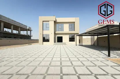 Villa - 5 Bedrooms - 6 Bathrooms for rent in Al Aweer 1 - Al Aweer - Dubai Villa - 5 Bedrooms - 6 Bathrooms for rent in Al Aweer 1 - Al Aweer - Dubai