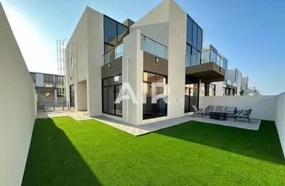 فيلا - 4 غرف نوم - 5 حمامات للبيع في سينسز - المنطقة 11 - مدينة الشيخ محمد بن راشد - دبي فيلا - 4 غرف نوم - 5 حمامات للبيع في سينسز - المنطقة 11 - مدينة الشيخ محمد بن راشد - دبي